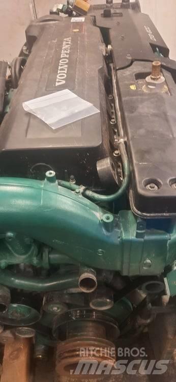 Volvo Penta D13-600 Merimoottorit