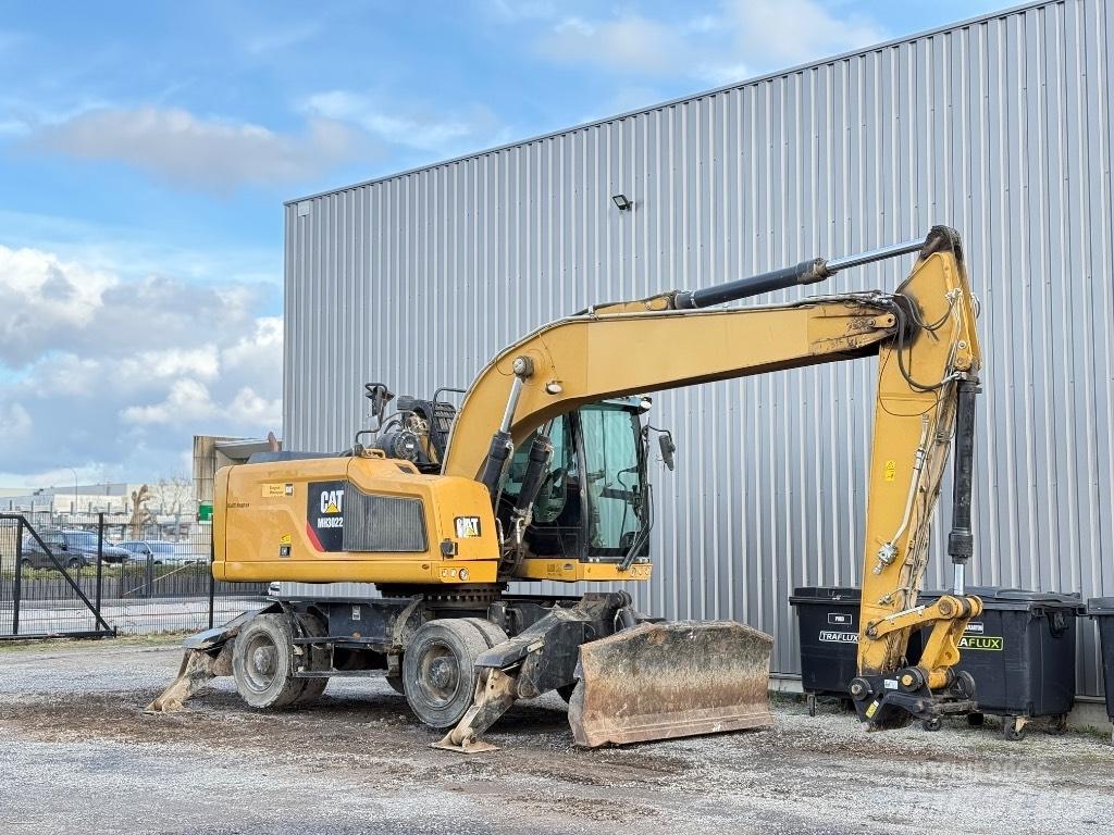 CAT MH3022 Jätteenkäsittelijät