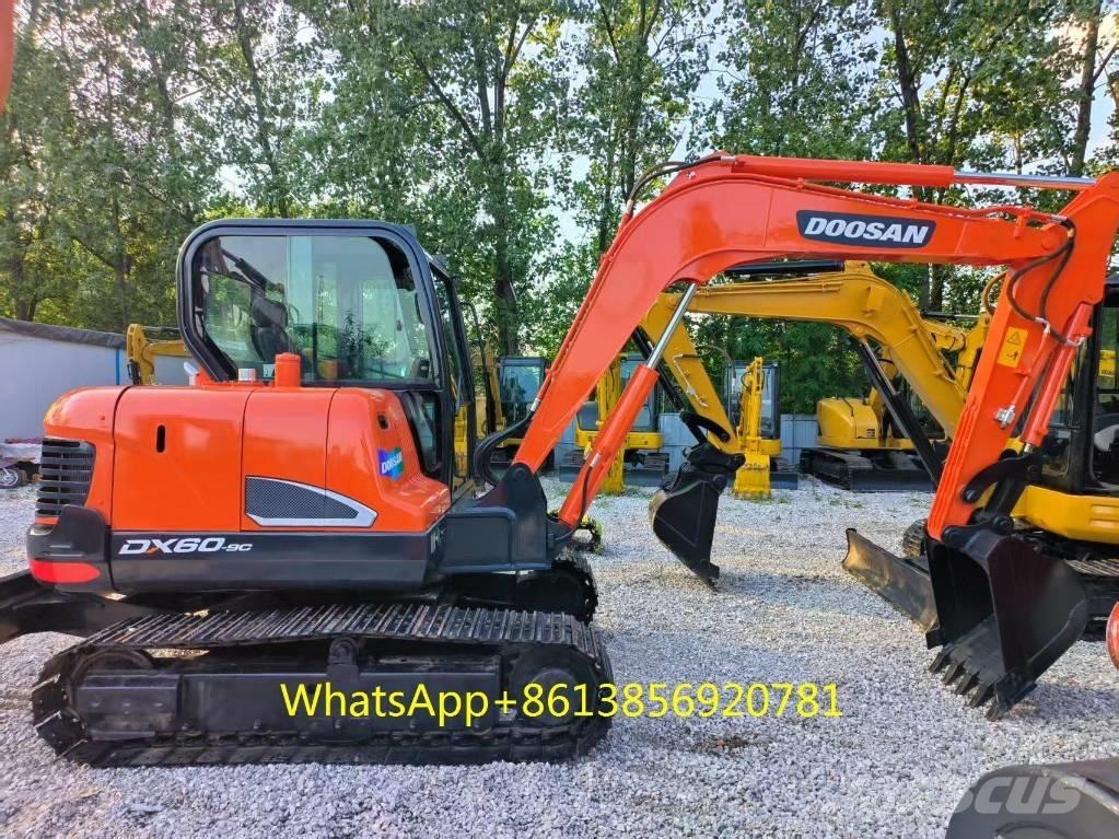 Doosan DX 60 Minikaivukoneet < 7t