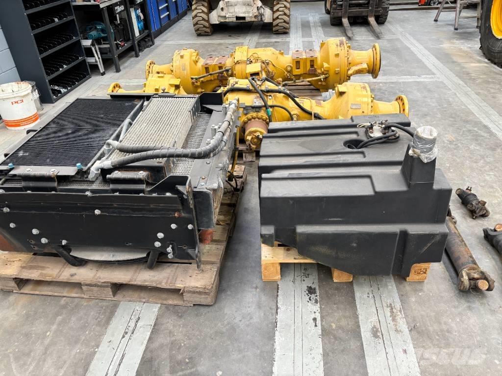 CAT 938 M Pyöräkuormaajat