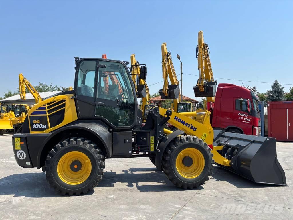 Komatsu WA 100 M-8 Pienkuormaajat