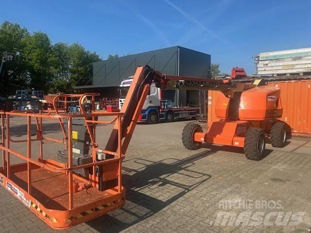 JLG 460 SJ Teleskooppipuominostimet