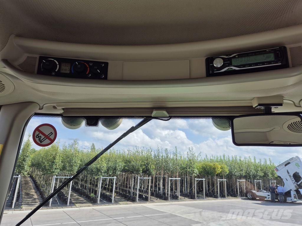 John Deere 6630 Traktorit