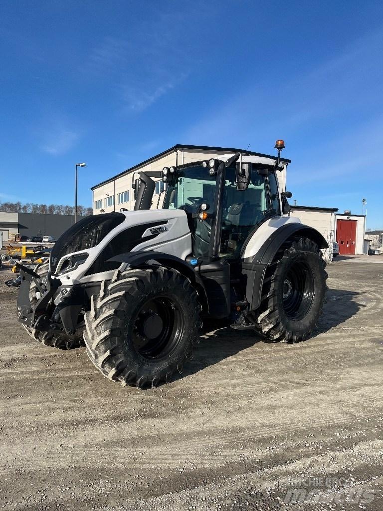 Valtra T 175 Direct Traktorit