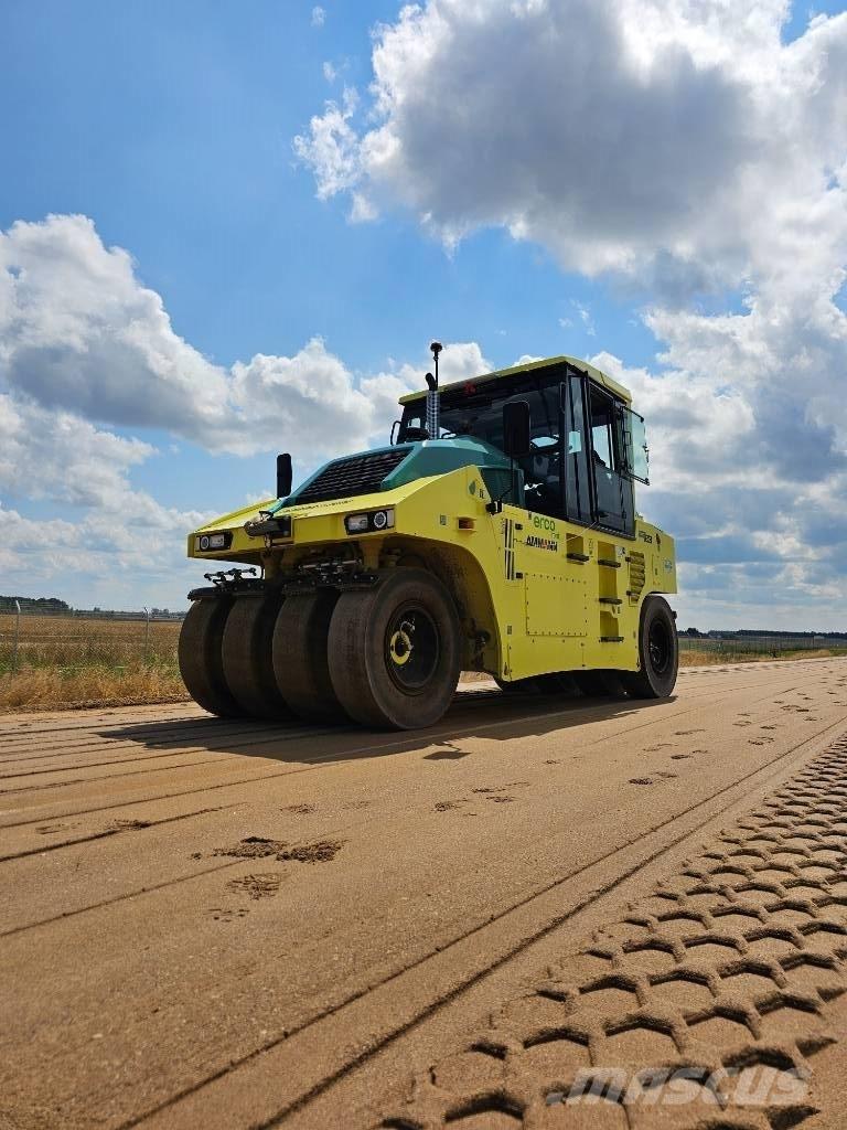 Ammann ART 240 Kumipyöräjyrät