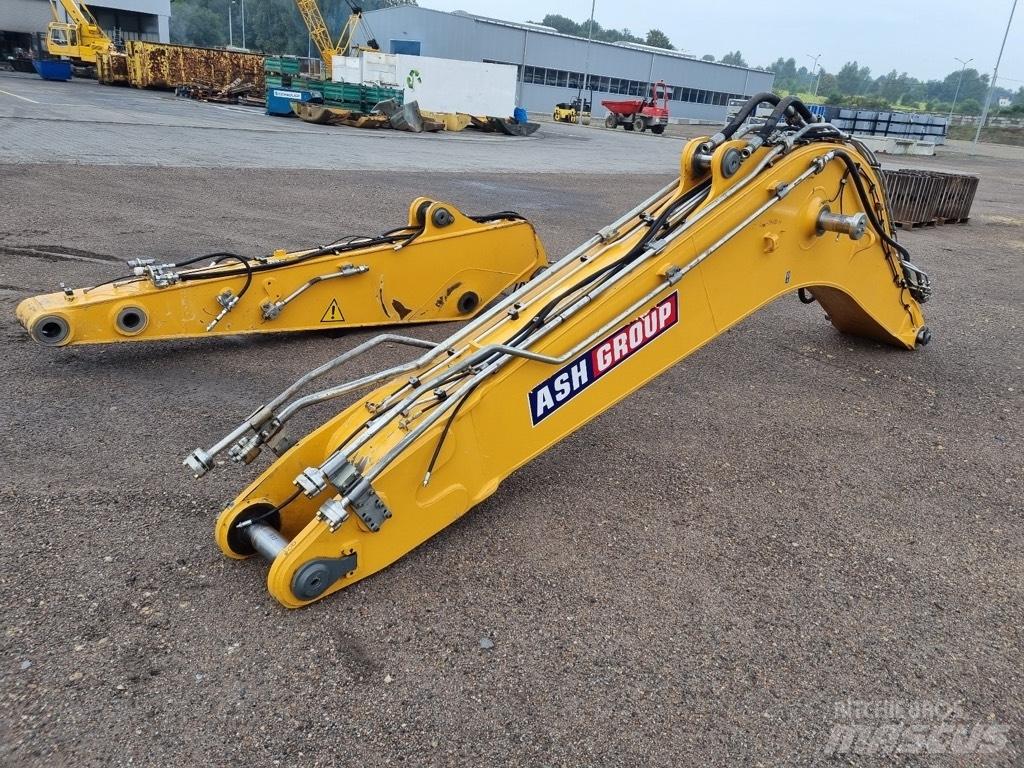 Liebherr R 906 ARM Puomit