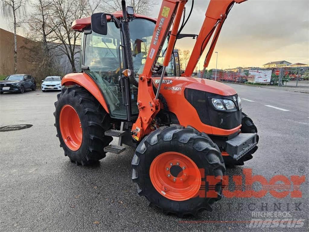 Kubota M6040 Traktorit