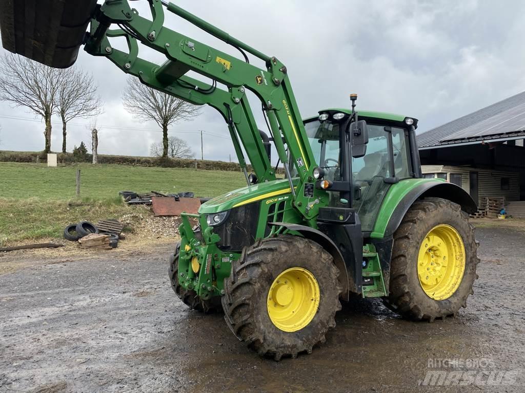 John Deere 6110M Traktorit