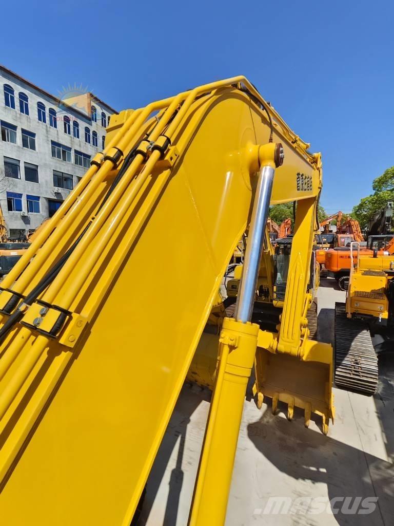 Komatsu PC 220-8 Telakaivukoneet