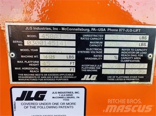JLG 450 AJ II Kuukulkijat