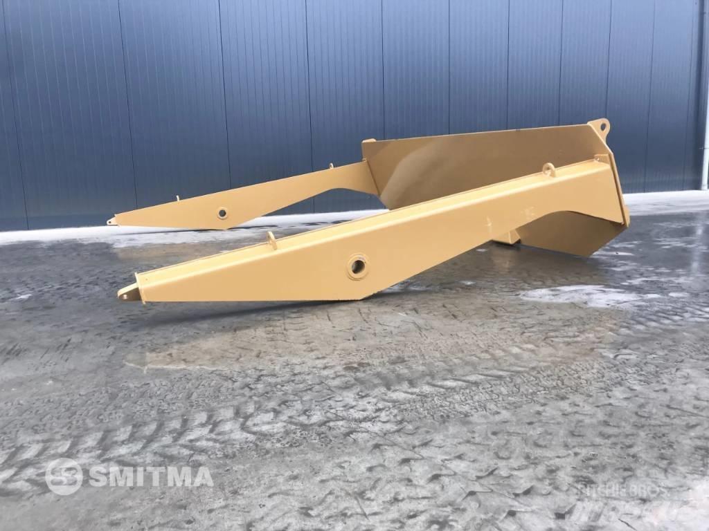 CAT 745C Takalaidat