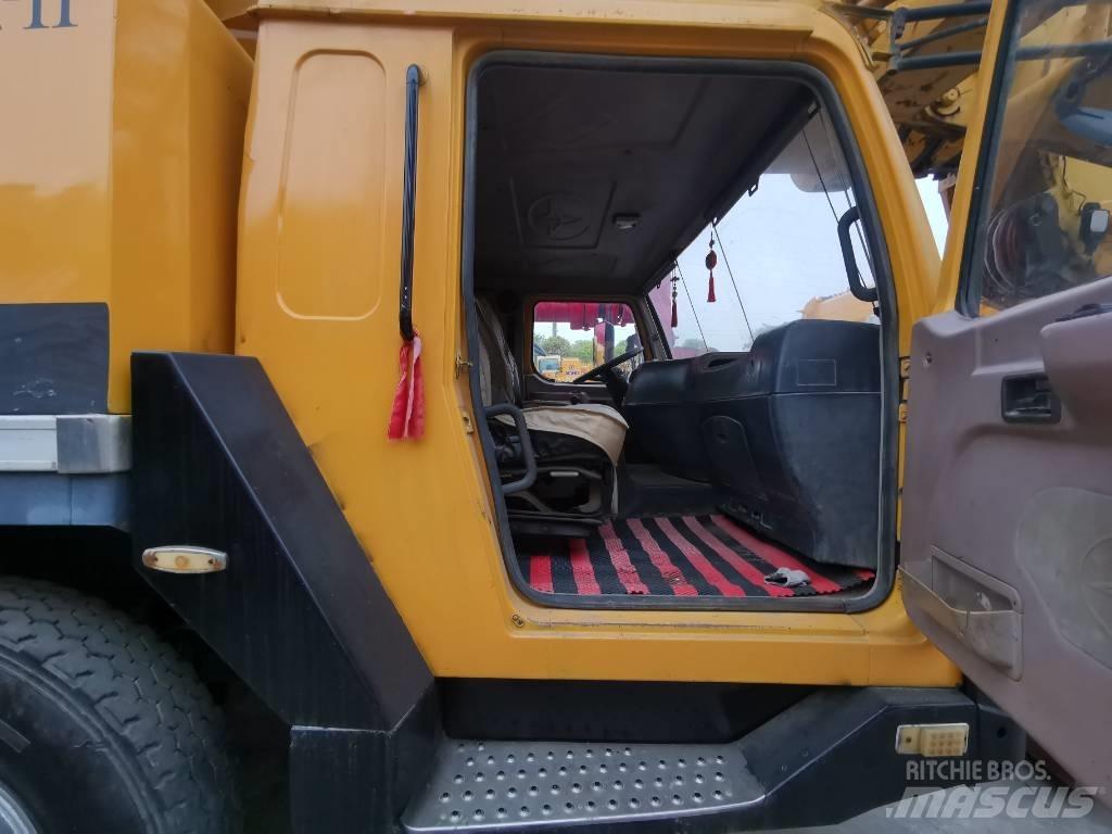 XCMG QY 100 K Mobiilinosturit