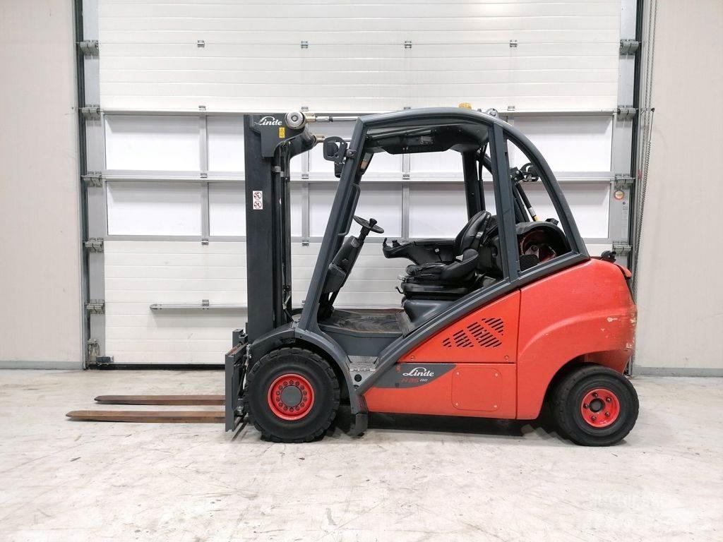 Linde H35T-02 Nestekaasutrukit