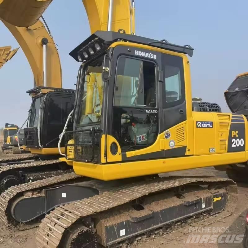 Komatsu PC 200 Telakaivukoneet