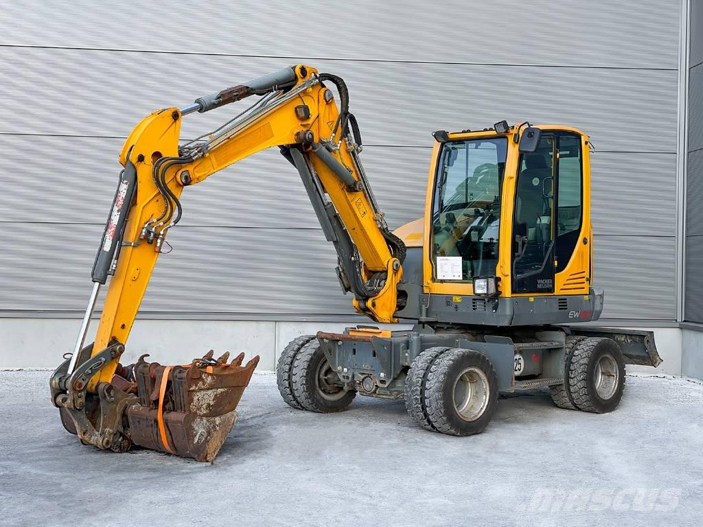 Wacker Neuson EW 65 Pyöräkaivukoneet
