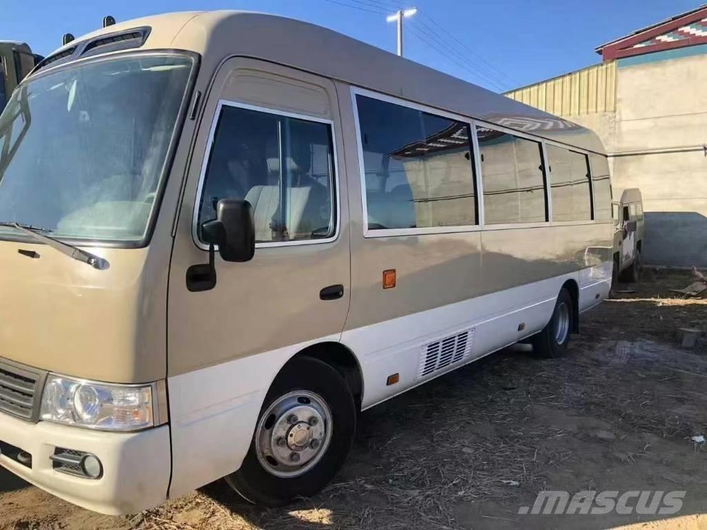 Toyota Coaster Bus Minibussit