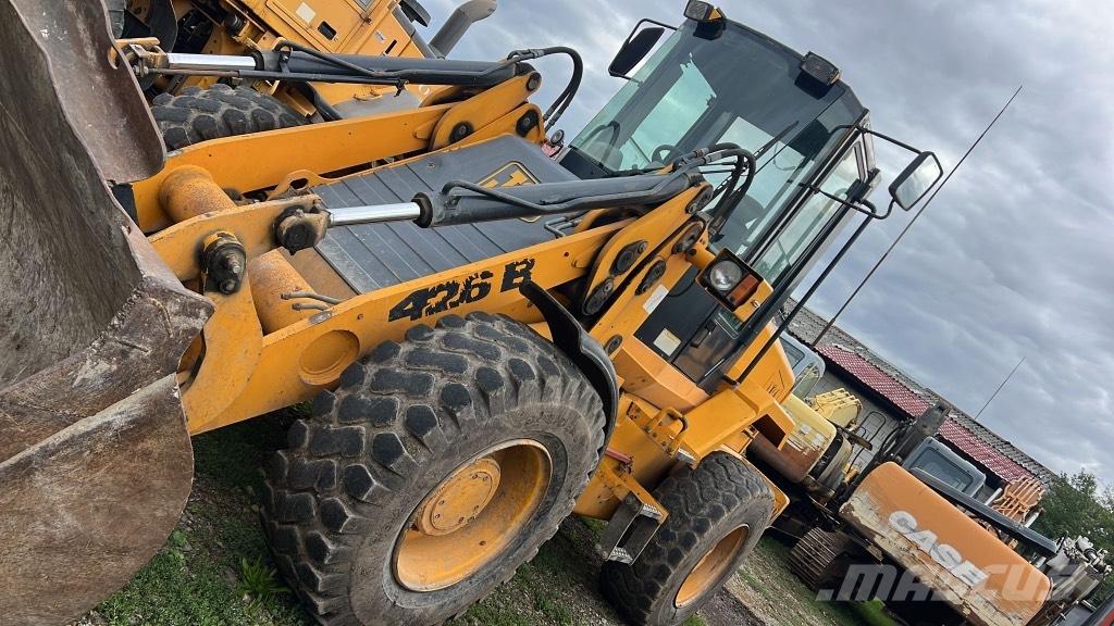 JCB 426 B Ohjaamo ja sisusta