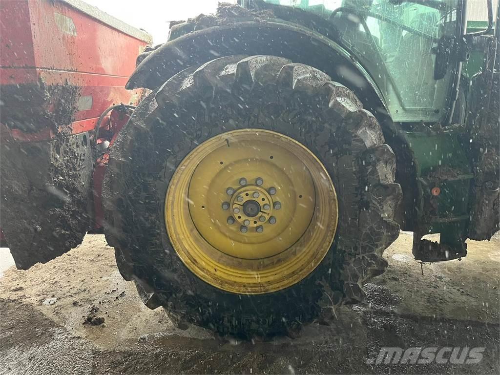 John Deere 6r145 Traktorit