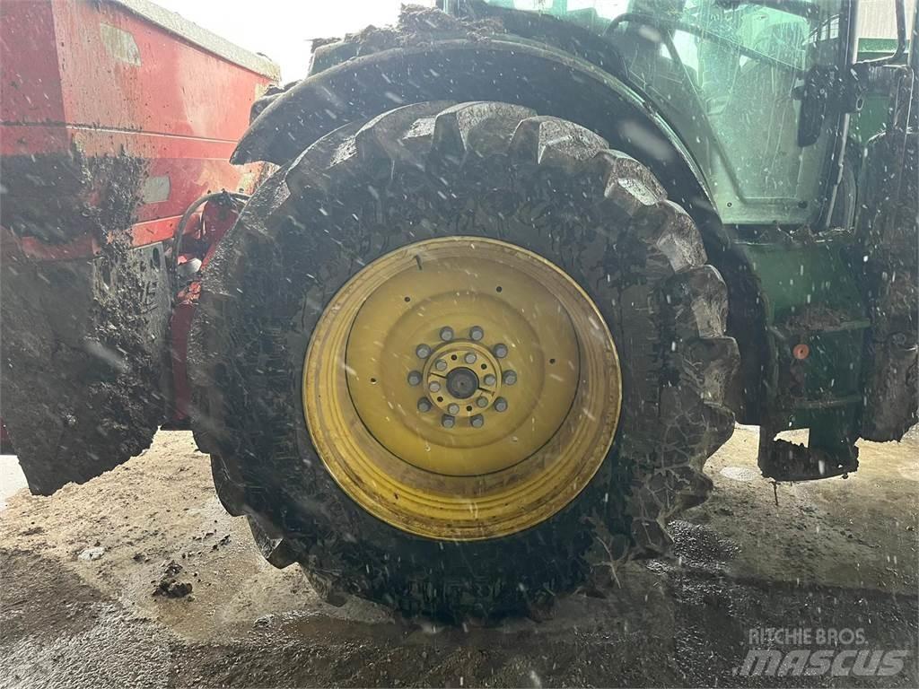John Deere 6r145 Traktorit