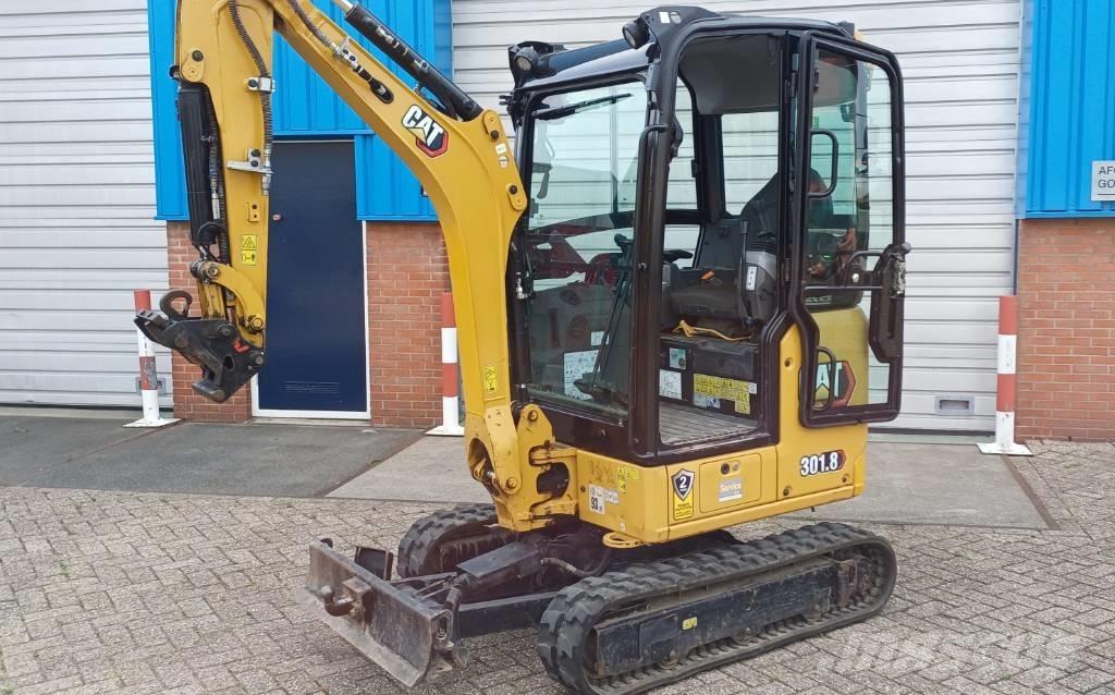 CAT 301.8 Minikaivukoneet < 7t