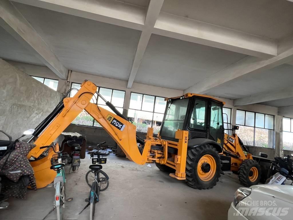 JCB 3 CX Kaivurikuormaajat