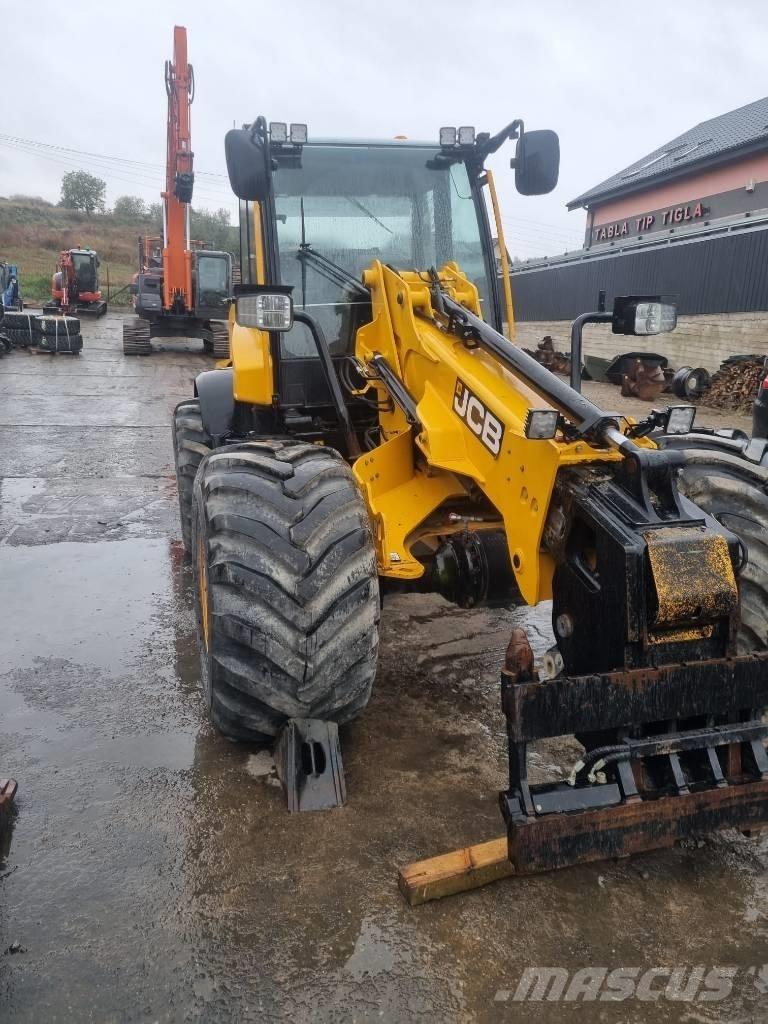 JCB TM 320S Maatalouskurottajat