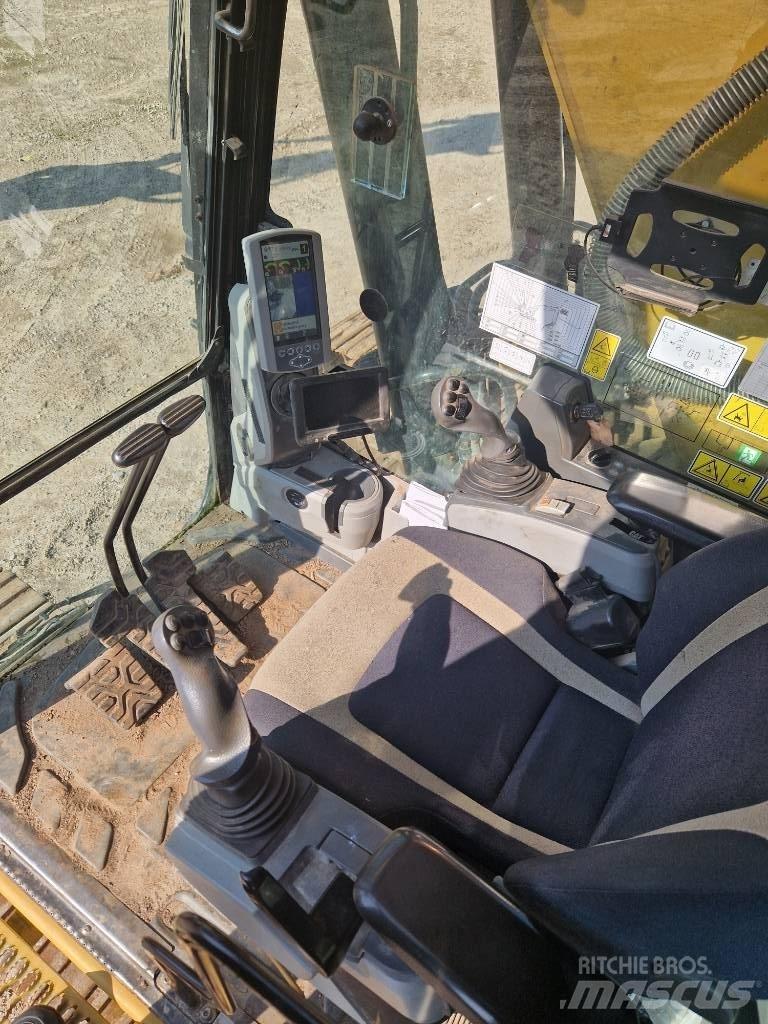 CAT 323 F L Telakaivukoneet