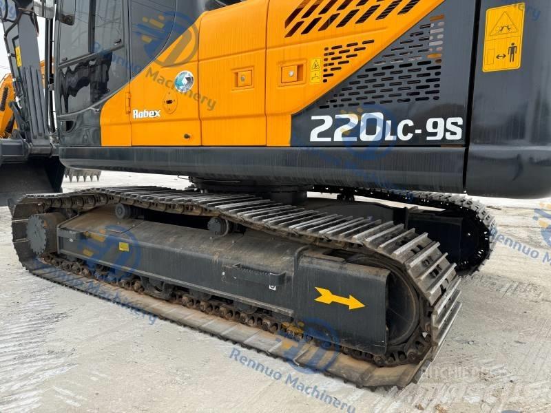 Hyundai R220LC-9S Telakaivukoneet