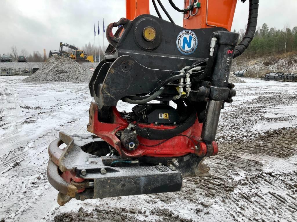 Hitachi ZX225USRLC-6 Telakaivukoneet