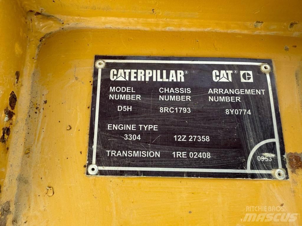 CAT D5H Buldozer Telaketjupuskutraktorit