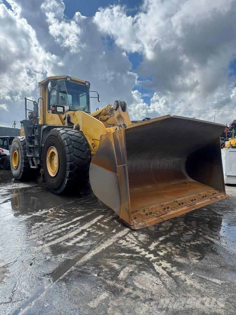 Komatsu WA 320-8 Pyöräkuormaajat