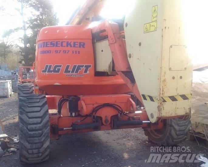 JLG 600 AJ Kuukulkijat