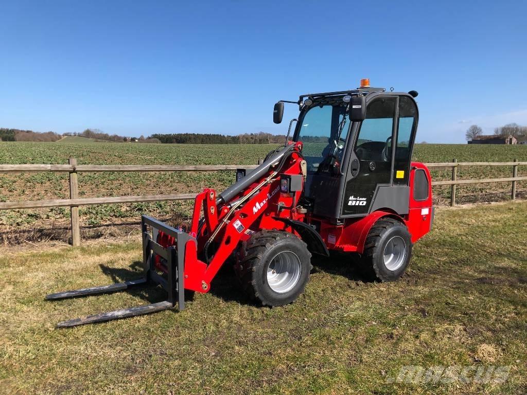  Max Loader 810 Pienkuormaajat