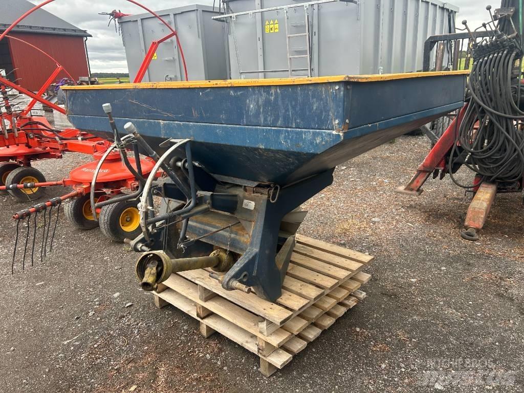 Bogballe BL600 Lannoitteenlevittimet