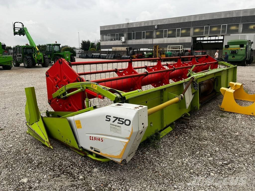 CLAAS S 750 Leikkuupöydät