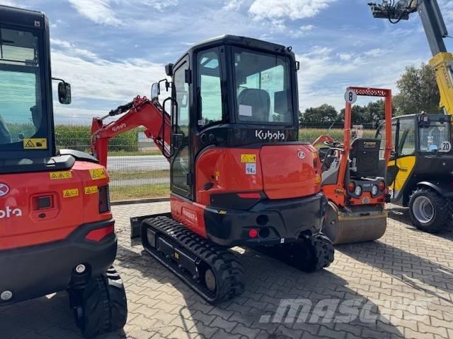 Kubota KX 037-4 Minikaivukoneet < 7t