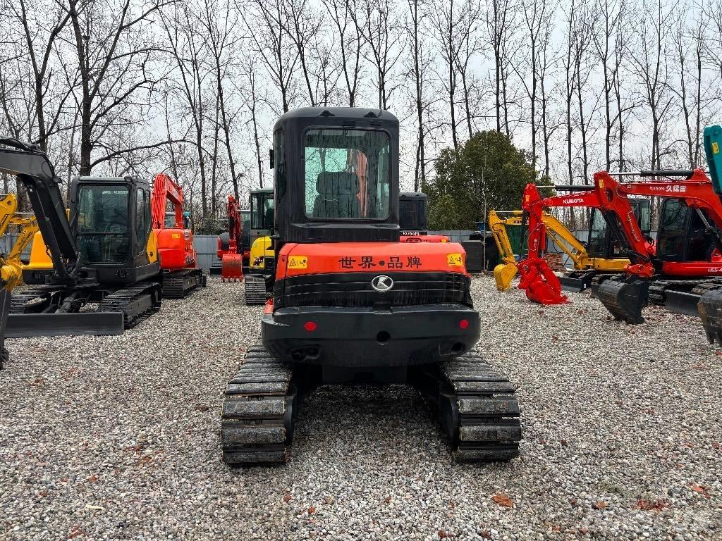 Kubota KX 057 Minikaivukoneet < 7t