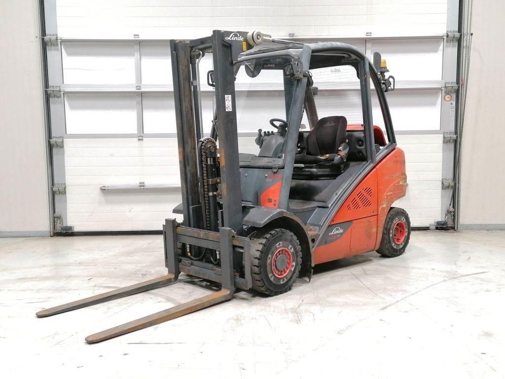 Linde H25T-02 Nestekaasutrukit