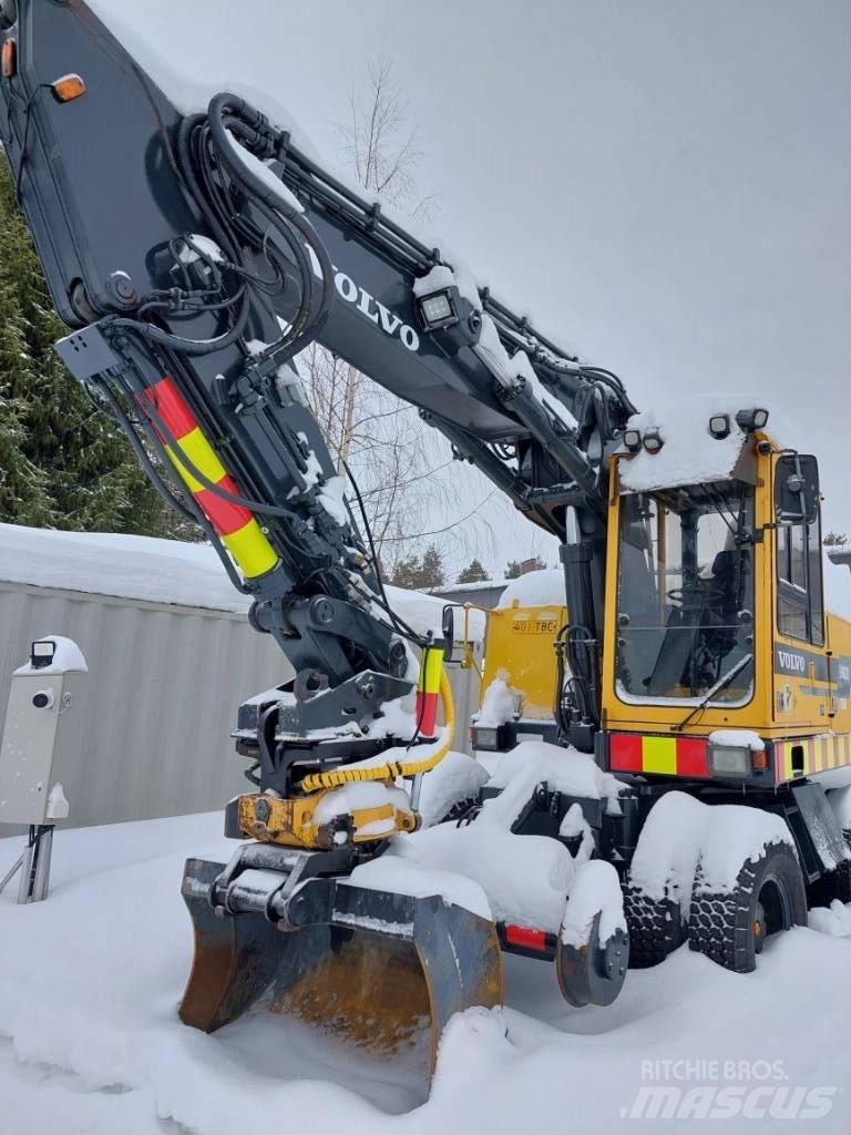 Volvo EW 200 Pyöräkaivukoneet