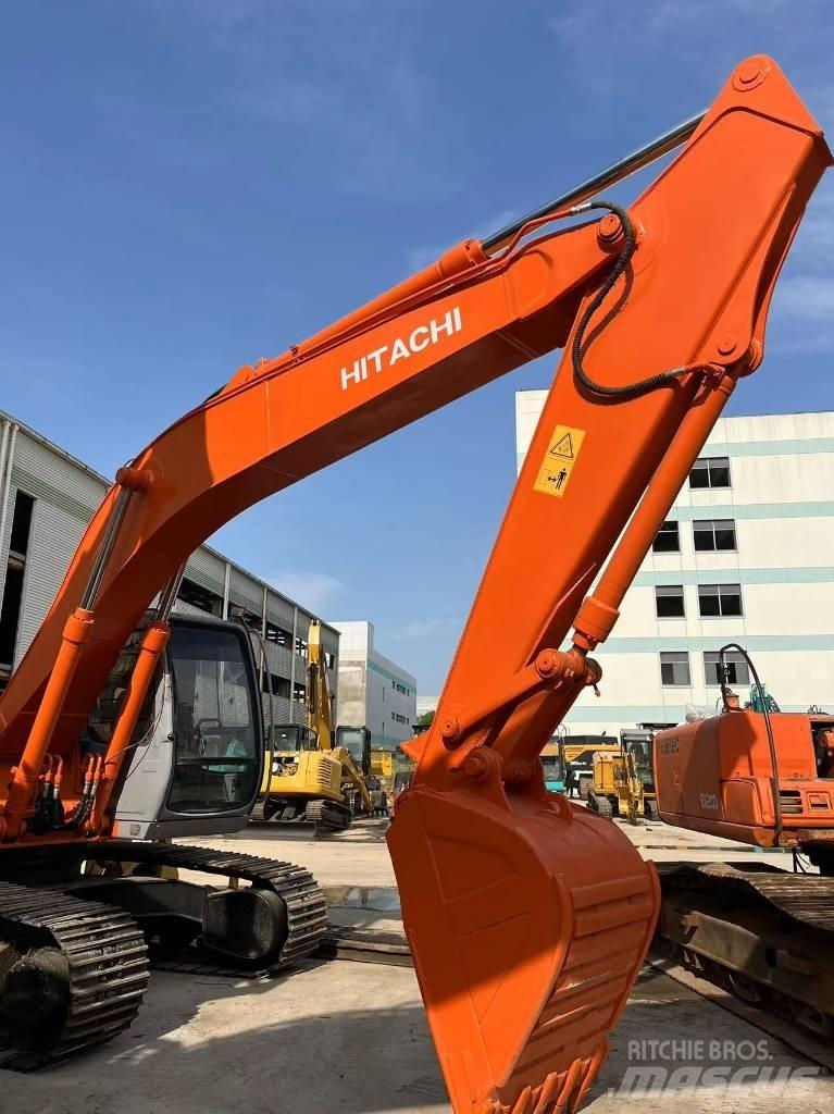 Hitachi EX 200 Telakaivukoneet