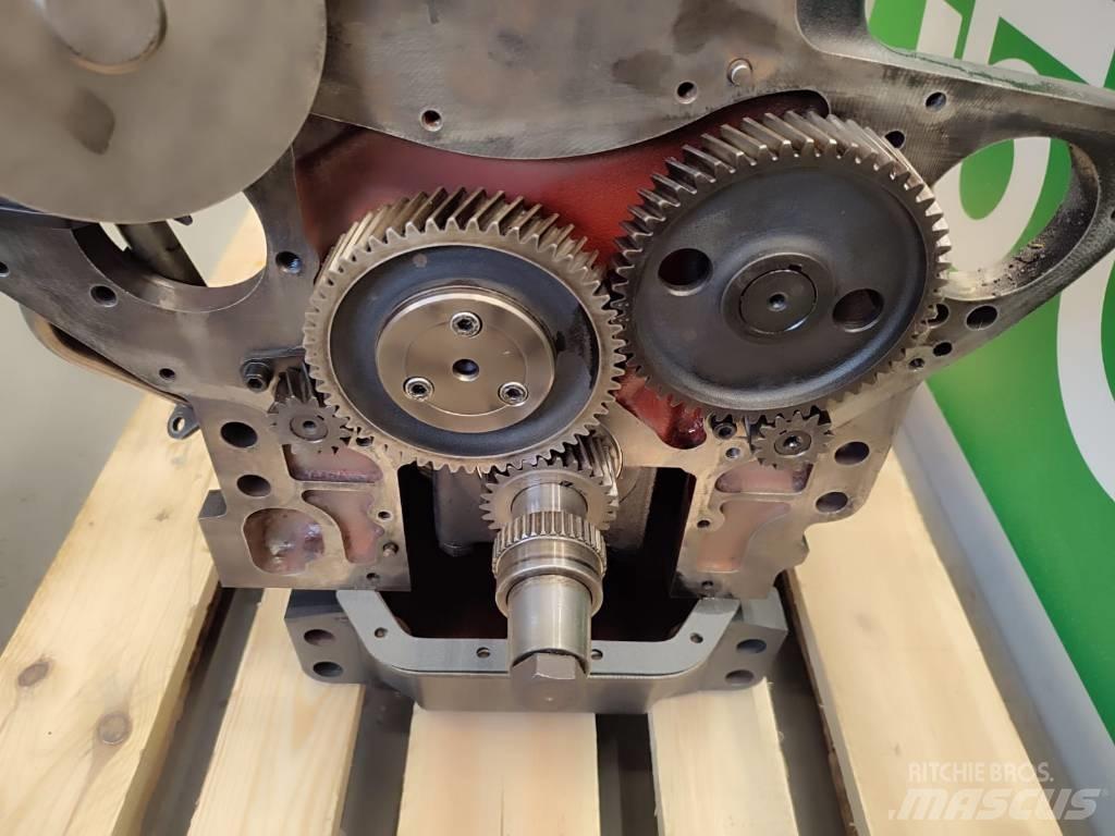 Zetor Z1305 engine Moottorit
