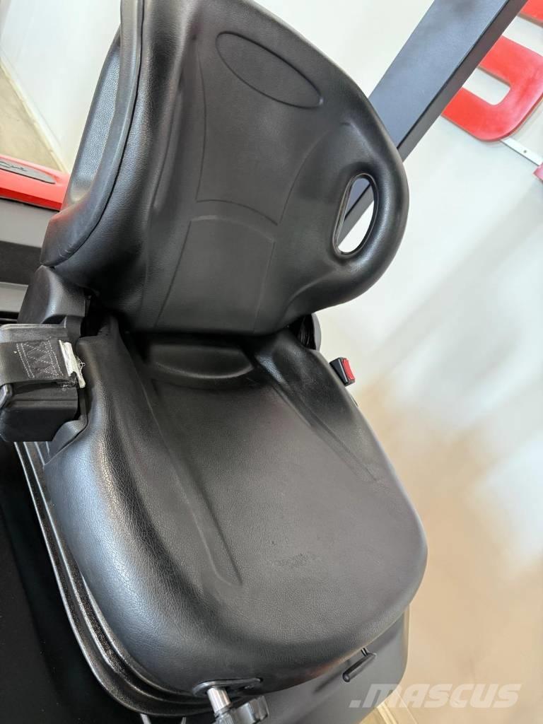 EP 11013 - EFL252 Sähkötrukit