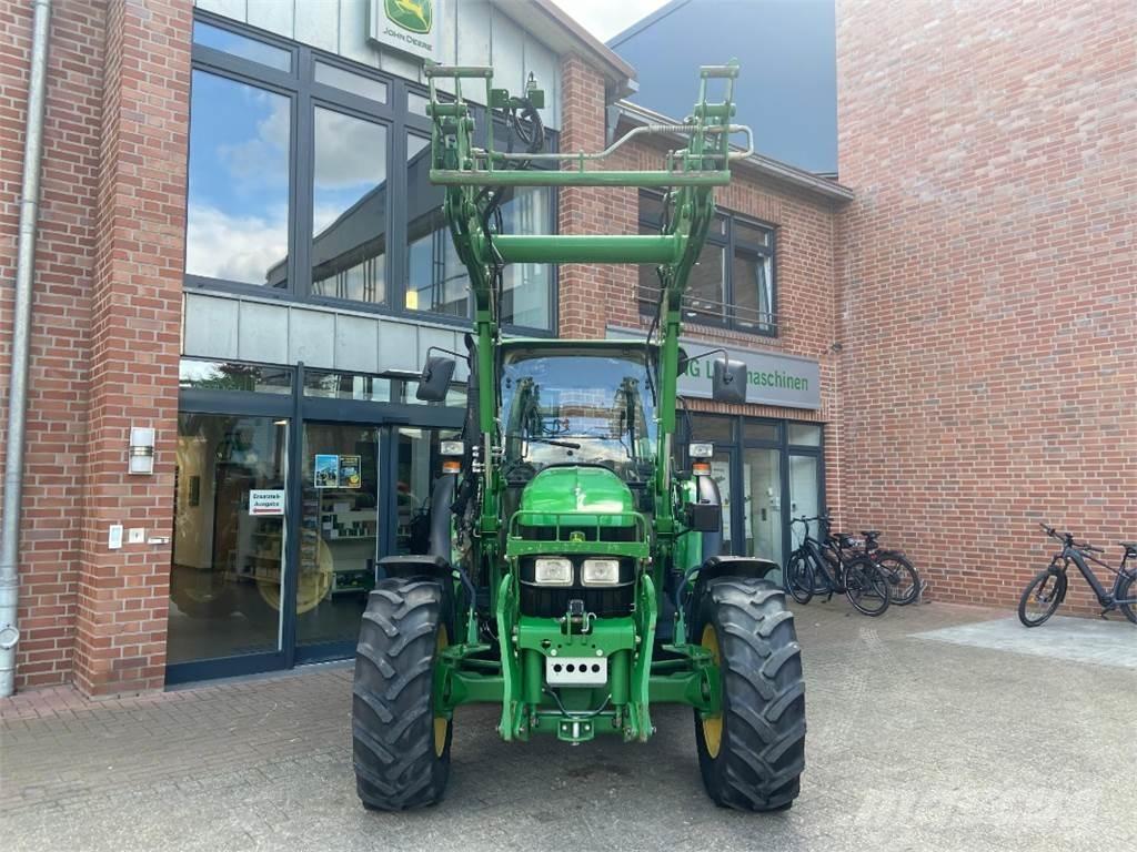 John Deere 5070M Traktorit