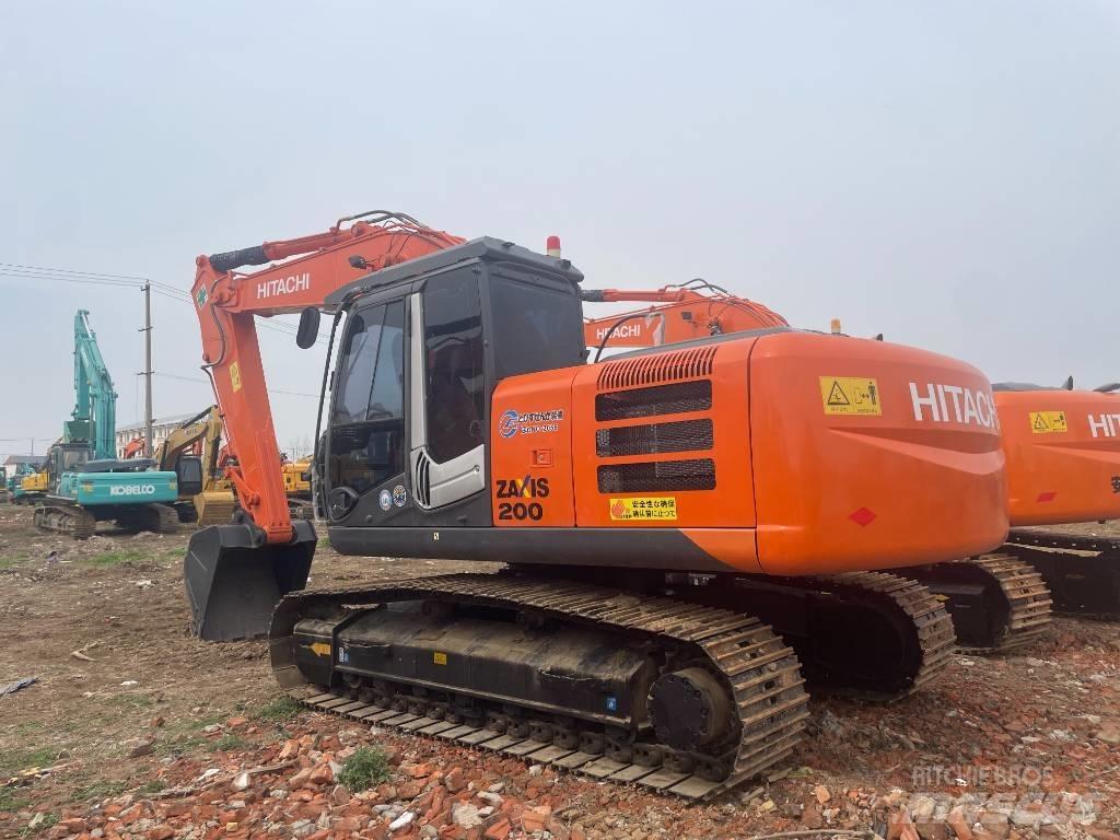 Hitachi ZX 200 Telakaivukoneet