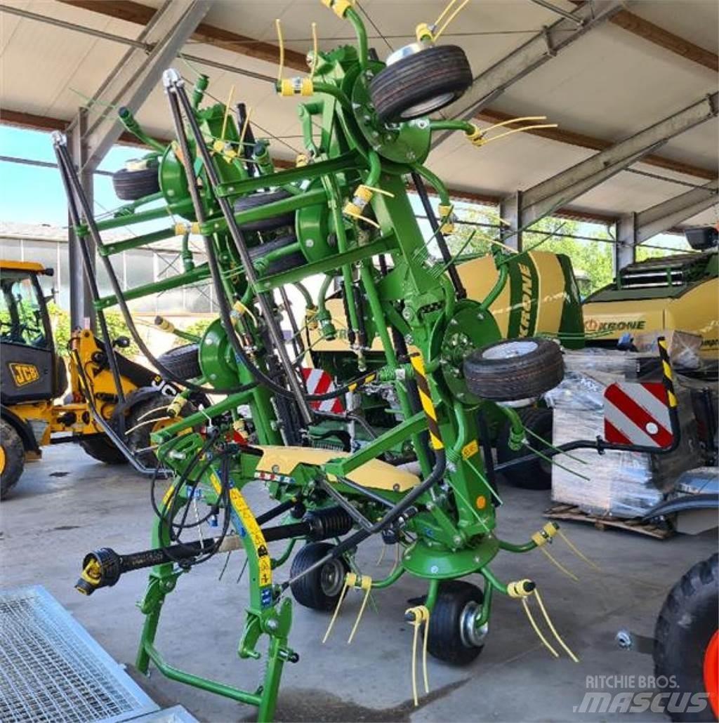 Krone VENDRO 900 Pöyhimet ja haravat