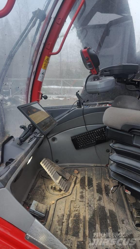 Komatsu 931XC Harvesterit