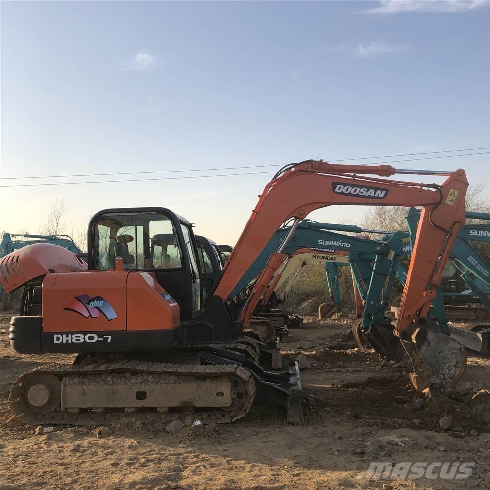 Doosan DH80 Midikaivukoneet 7t - 12t