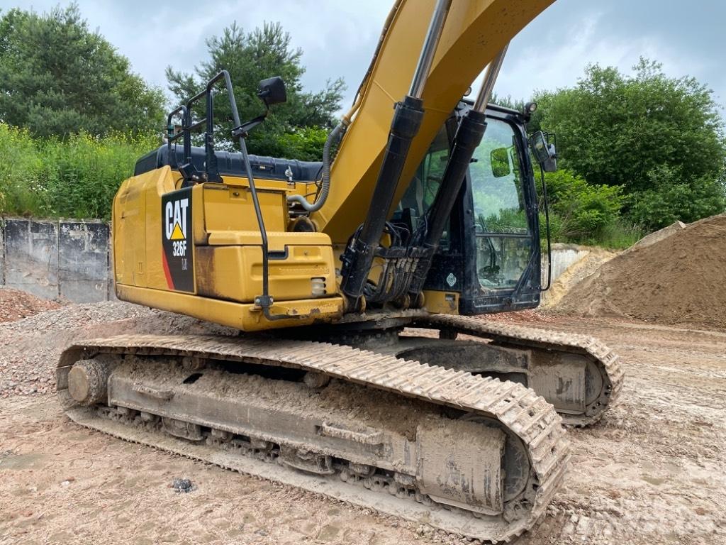 CAT 326 F L Telakaivukoneet