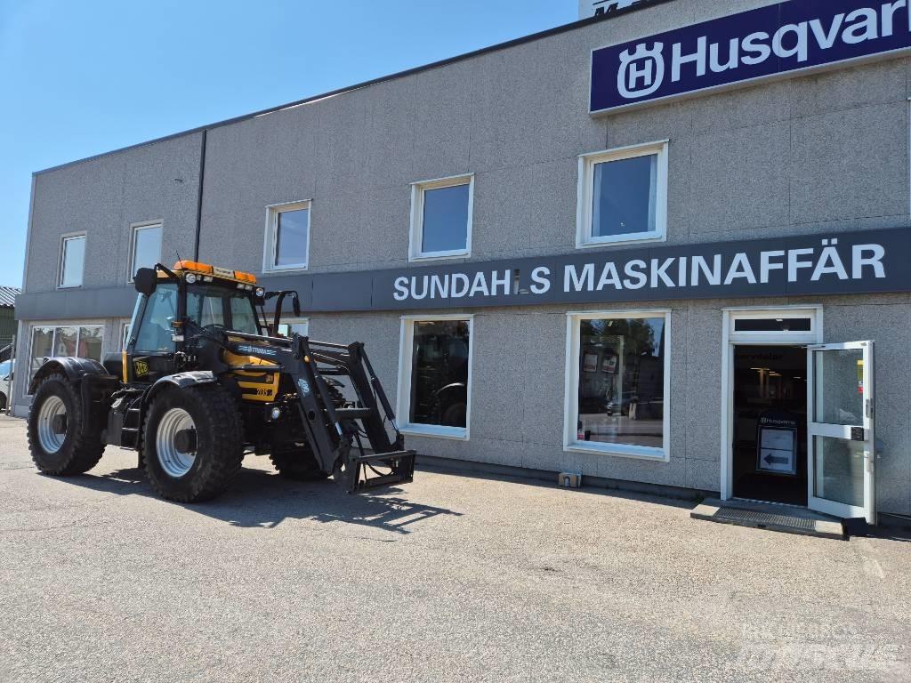 JCB Fastrac 2135 Traktorit