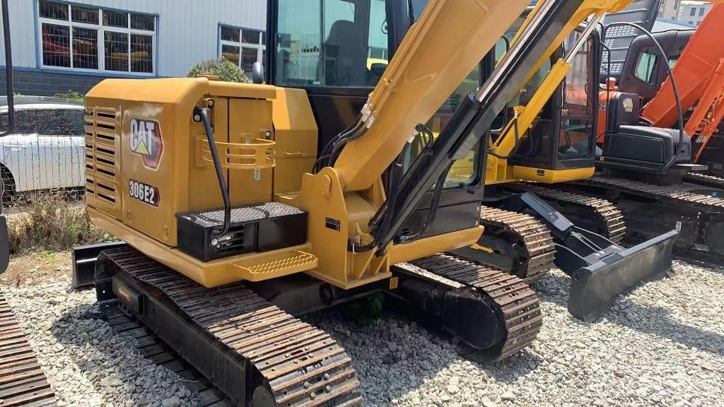 CAT 306 Telakaivukoneet